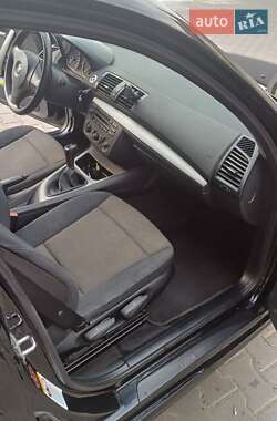 Хэтчбек BMW 1 Series 2005 в Черновцах