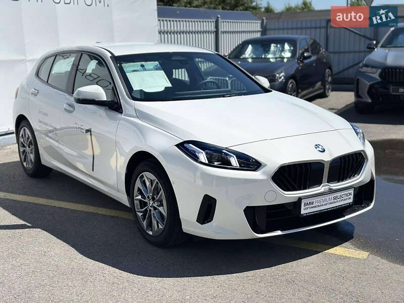 Хэтчбек BMW 1 Series 2024 в Полтаве