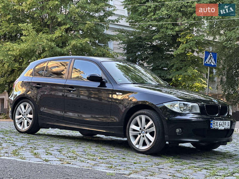 Хэтчбек BMW 1 Series 2007 в Каменец-Подольском