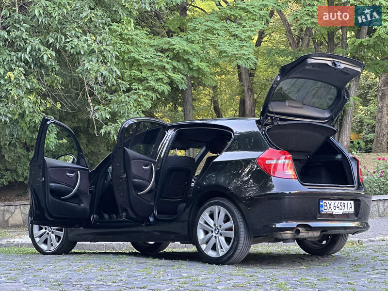Хэтчбек BMW 1 Series 2007 в Каменец-Подольском