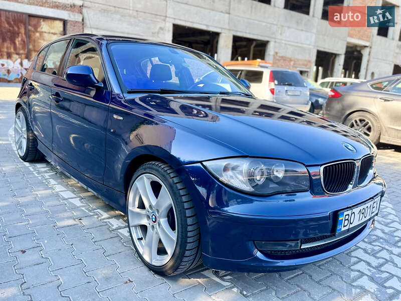 Хэтчбек BMW 1 Series 2010 в Тернополе фото 2 Хэтчбек BMW 1 Series 2010 в Тернополе