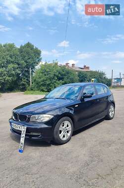 Хэтчбек BMW 1 Series 2008 в Виннице