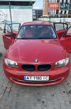 Хэтчбек BMW 1 Series 2008 в Ивано-Франковске