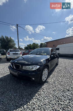 Хэтчбек BMW 1 Series 2006 в Дергачах