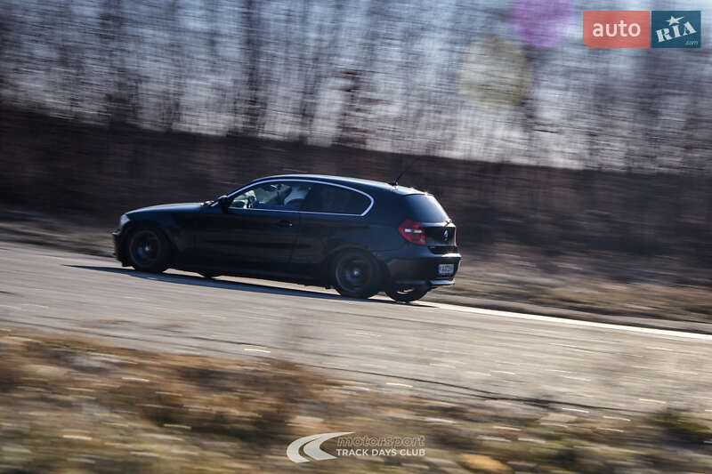 Хэтчбек BMW 1 Series 2008 в Киеве фото 14 Хэтчбек BMW 1 Series 2008 в Киеве