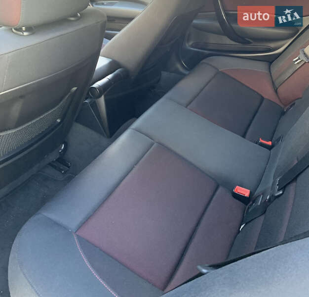 Хетчбек BMW 1 Series 2007 в Одесі фото 19 Хетчбек BMW 1 Series 2007 в Одесі