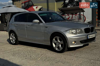 Хэтчбек BMW 1 Series 2006 в Житомире