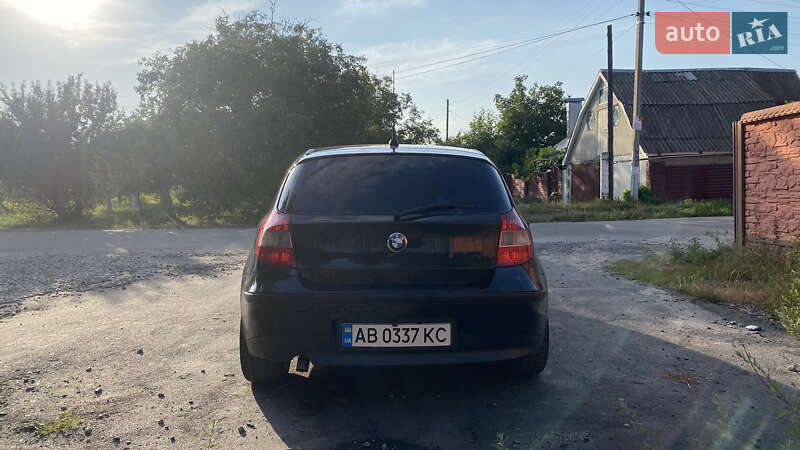 Хэтчбек BMW 1 Series 2005 в Виннице фото 3 Хэтчбек BMW 1 Series 2005 в Виннице