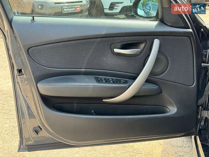 Хэтчбек BMW 1 Series 2007 в Виннице фото 13 Хэтчбек BMW 1 Series 2007 в Виннице