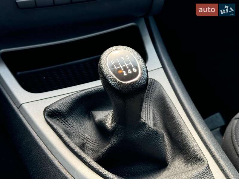 Хэтчбек BMW 1 Series 2007 в Виннице фото 30 Хэтчбек BMW 1 Series 2007 в Виннице