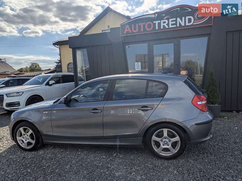 Хэтчбек BMW 1 Series 2010 в Львове