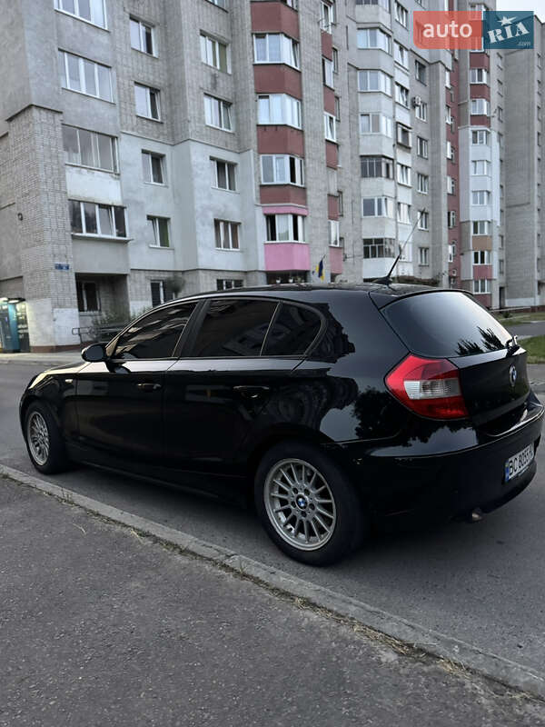 Хетчбек BMW 1 Series 2006 в Львові