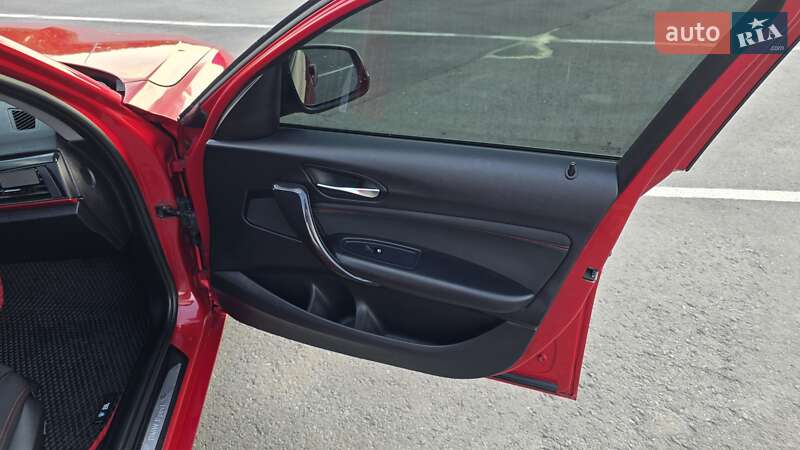 Хетчбек BMW 1 Series 2011 в Дніпрі