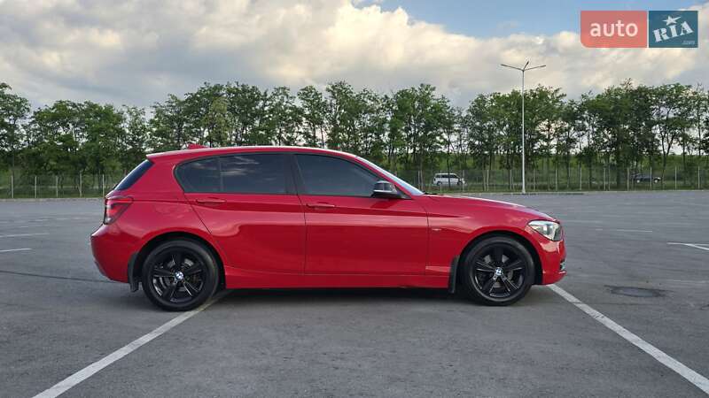 Хетчбек BMW 1 Series 2011 в Дніпрі