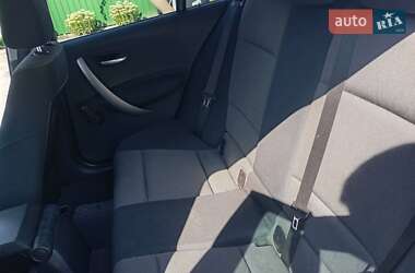 Хэтчбек BMW 1 Series 2005 в 