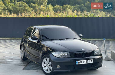 Хетчбек BMW 1 Series 2005 в 