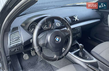 Хетчбек BMW 1 Series 2005 в 