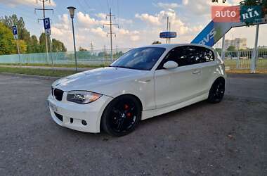 Хэтчбек BMW 1 Series 2009 в Полтаве
