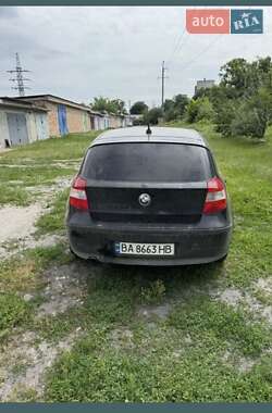 Хетчбек BMW 1 Series 2005 в 