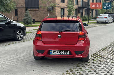 Хэтчбек BMW 1 Series 2005 в 