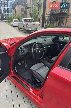 Хэтчбек BMW 1 Series 2005 в 