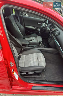 Хэтчбек BMW 1 Series 2005 в 