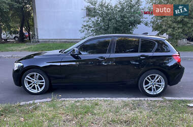 Хэтчбек BMW 1 Series 2011 в 