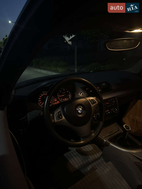 Хетчбек BMW 1 Series 2005 в Львові