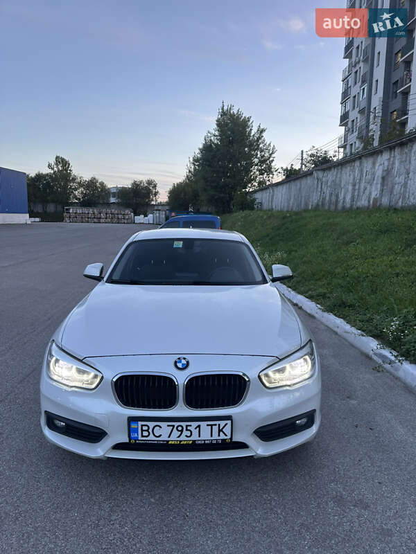 Хэтчбек BMW 1 Series 2017 в Львове