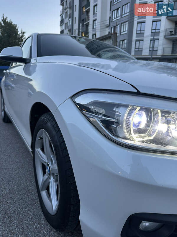 Хэтчбек BMW 1 Series 2017 в Львове