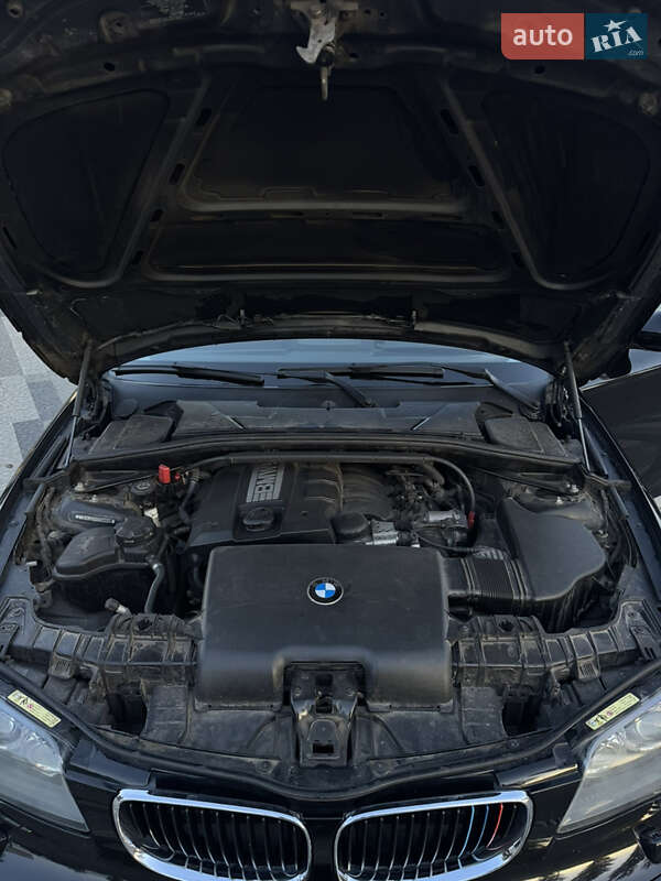 Хэтчбек BMW 1 Series 2007 в Василькове