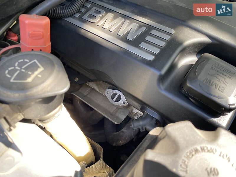 Хэтчбек BMW 1 Series 2006 в Одессе