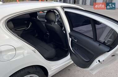 Хэтчбек BMW 1 Series 2017 в 
