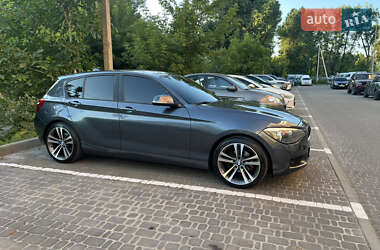 Хэтчбек BMW 1 Series 2012 в 
