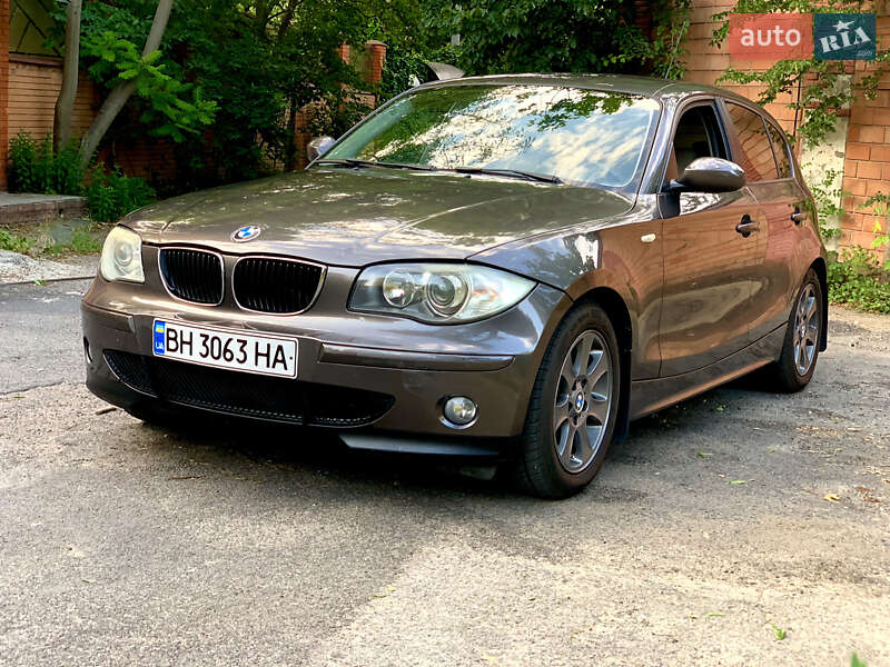 BMW 1 Series 2005 BMW 1 Series 2005