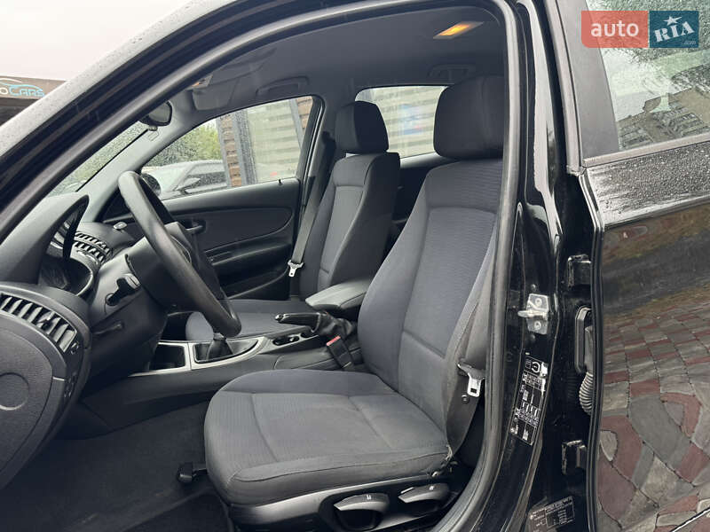 Хэтчбек BMW 1 Series 2009 в Виннице фото 17 Хэтчбек BMW 1 Series 2009 в Виннице