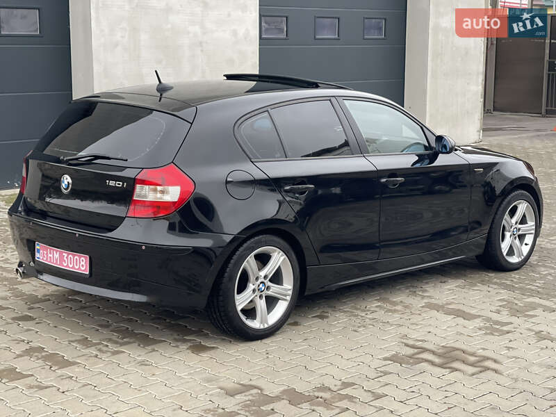 Хэтчбек BMW 1 Series 2006 в Киеве
