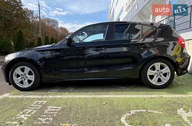 Хэтчбек BMW 1 Series 2011 в 