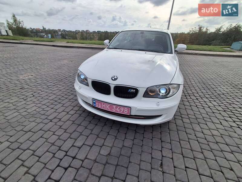BMW 1 Series 2010 BMW 1 Series 2010