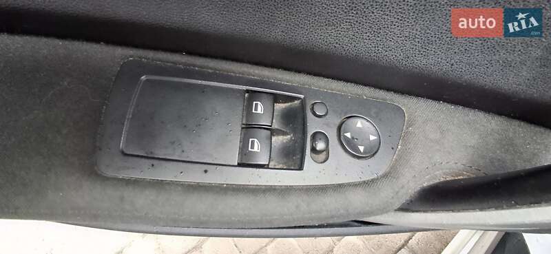 Хэтчбек BMW 1 Series 2006 в Львове