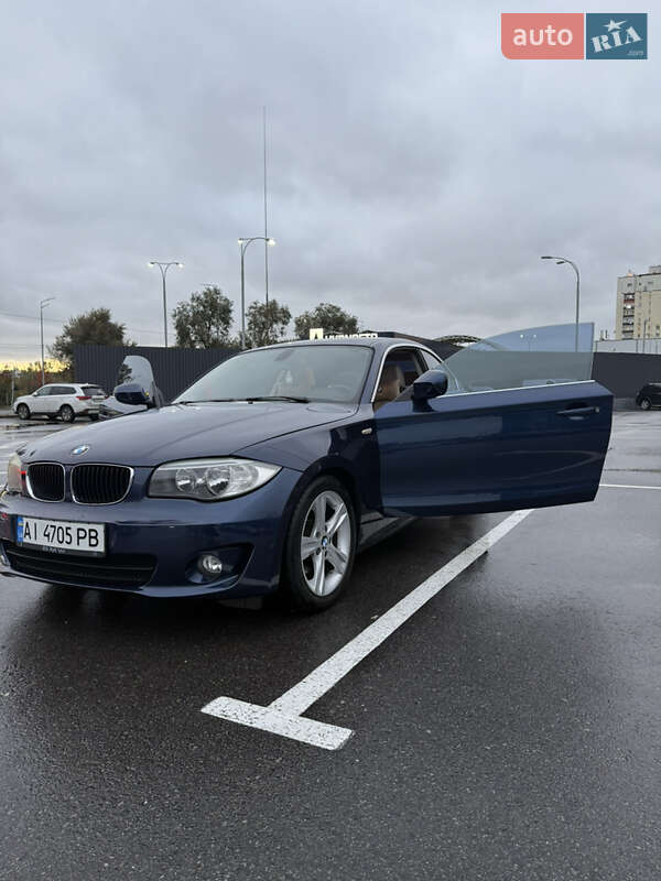 Купе BMW 1 Series 2011 в Киеве фото 10 Купе BMW 1 Series 2011 в Киеве
