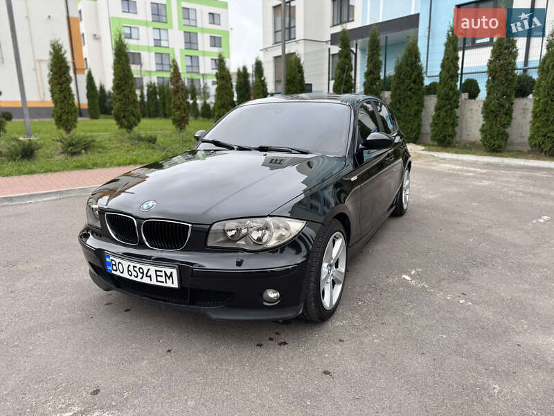 Хэтчбек BMW 1 Series 2005 в Ровно