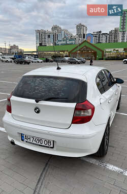 Хэтчбек BMW 1 Series 2006 в  фото 16 Хэтчбек BMW 1 Series 2006 в