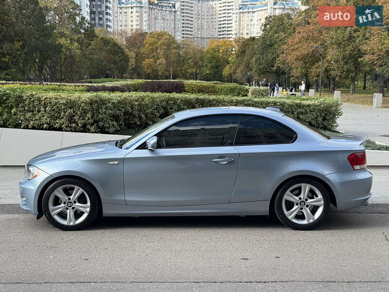 Купе BMW 1 Series 2010 в Одессе