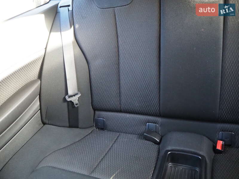 Хэтчбек BMW 1 Series 2013 в Киеве