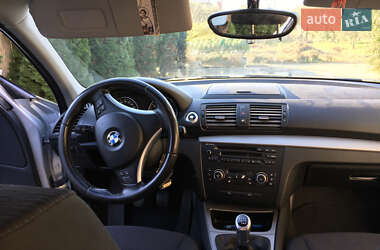 Хэтчбек BMW 1 Series 2009 в 
