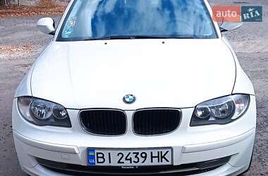 Хэтчбек BMW 1 Series 2009 в Лубнах