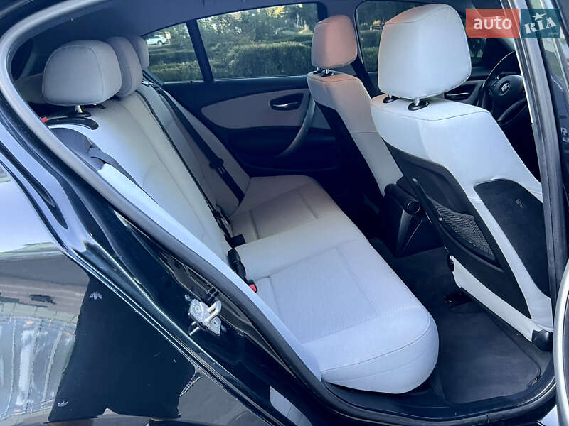 Хэтчбек BMW 1 Series 2010 в Тульчине фото 33 Хэтчбек BMW 1 Series 2010 в Тульчине
