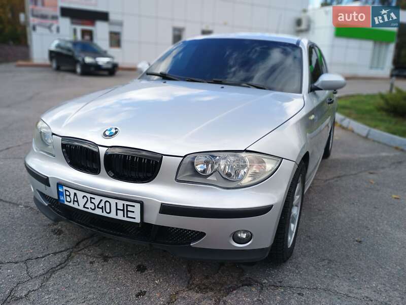 Хэтчбек BMW 1 Series 2005 в Кропивницком