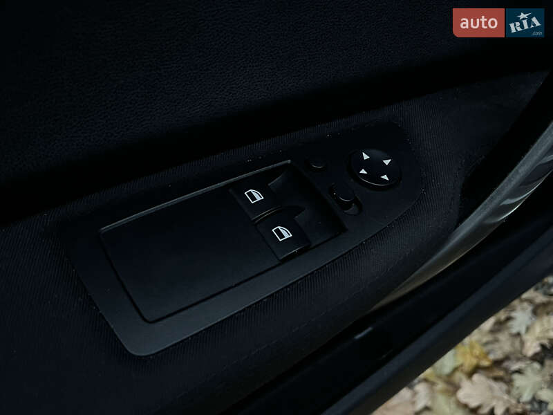 Хэтчбек BMW 1 Series 2005 в Харькове